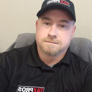 Meet your Posher, Clint